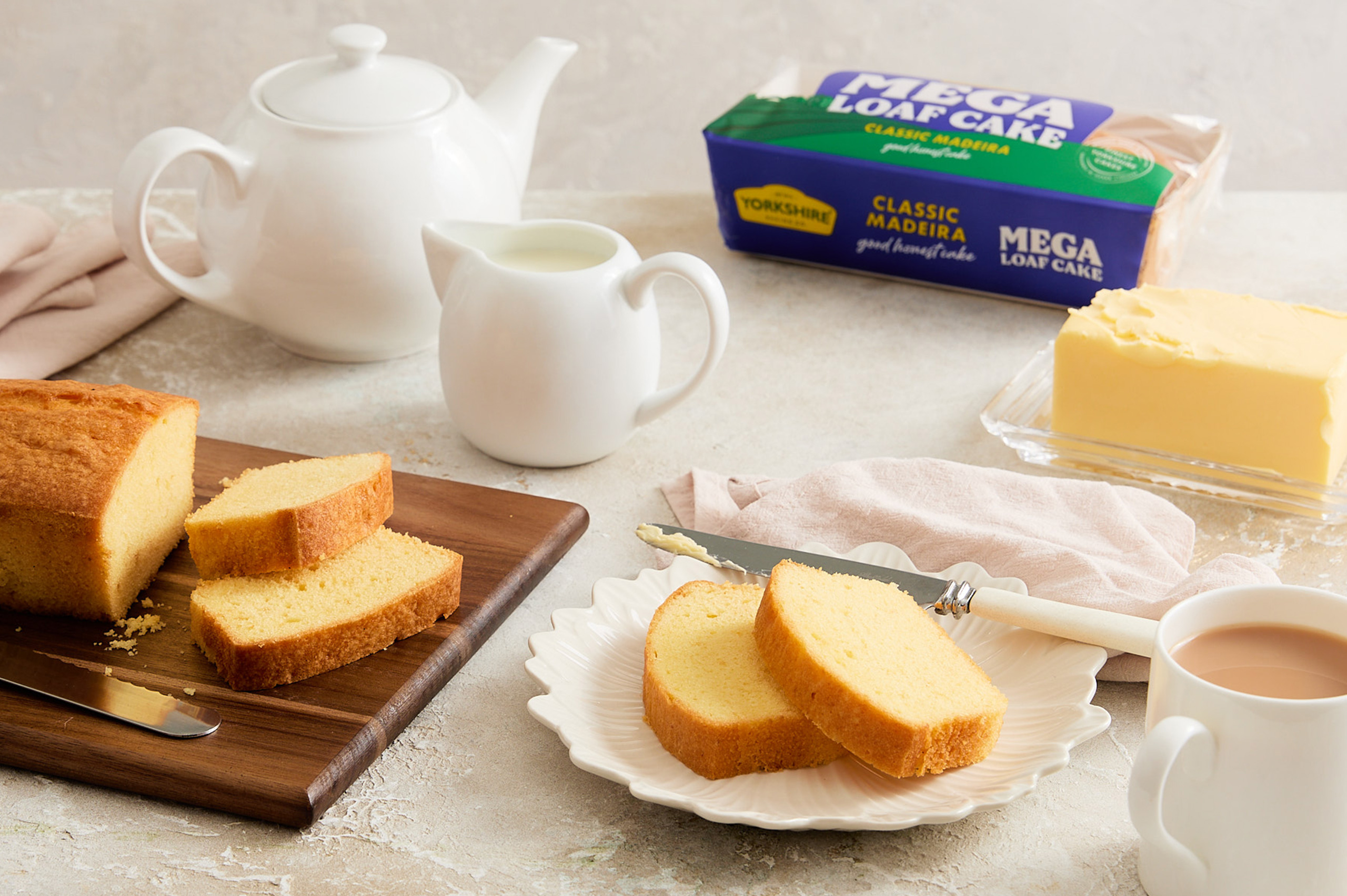 Yorkshire-Baking-Co-Classic-Madeira-Mega-Loaf-Cake