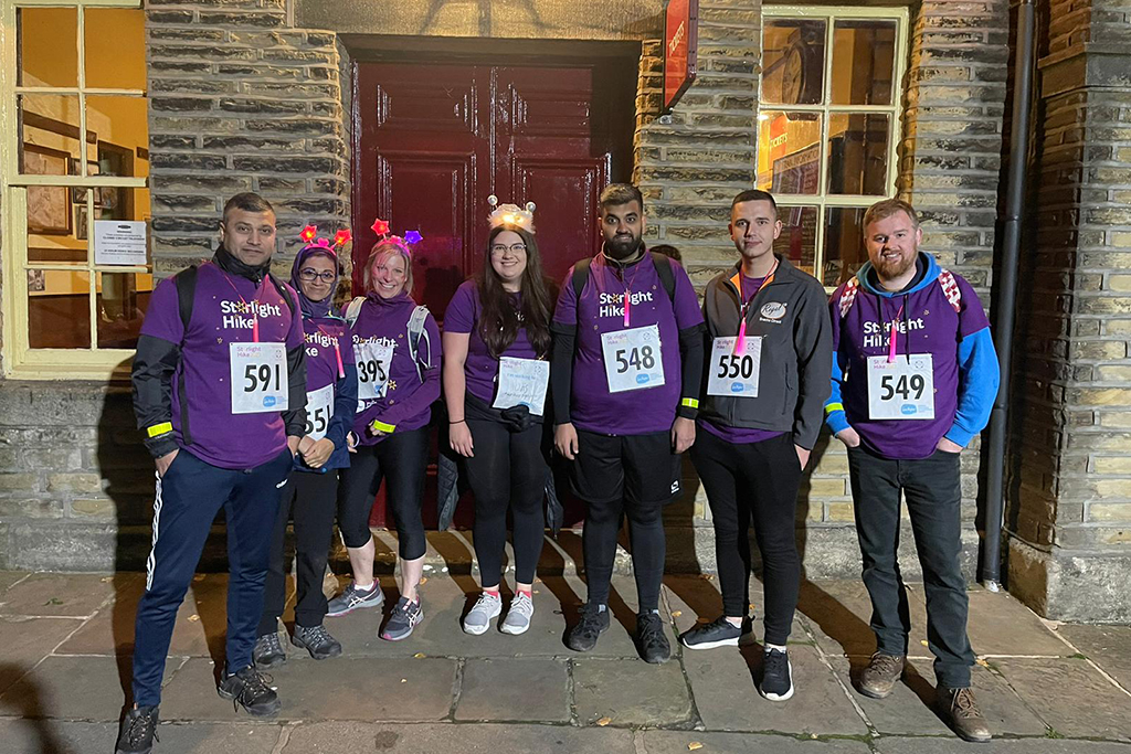 Regal raise £500 for Hospice on 10K Starlight Hike